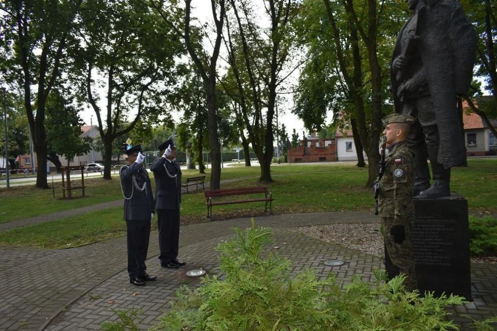 Święto Wojska Polskiego w 16. Jarocińskim Batalionie Remontu Lotnisk