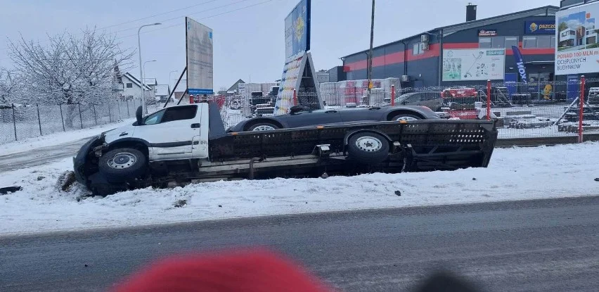 Kolizja na ul. Pleszewskiej w Dobrzycy