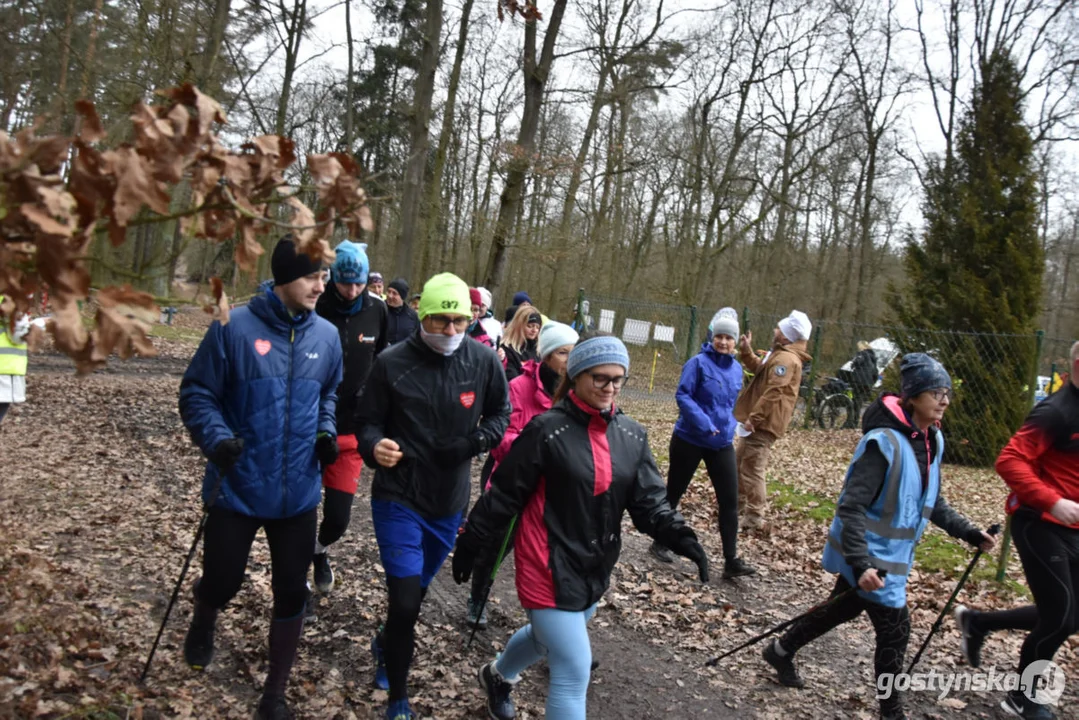 Biegająco zagrali dla WOŚP - Parkrun Gostyń i Grupa Nieprzemakalni Gostyń razem na trasie