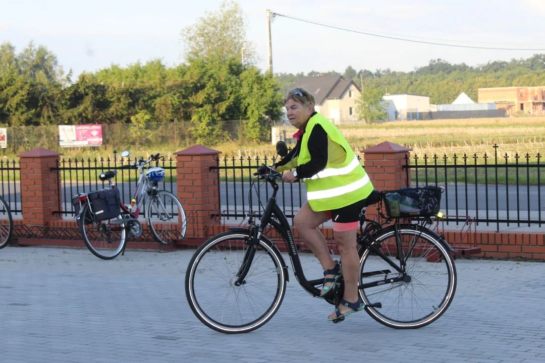 60 osób pielgrzymuje z Jarocina na Jasną Górę rowerami