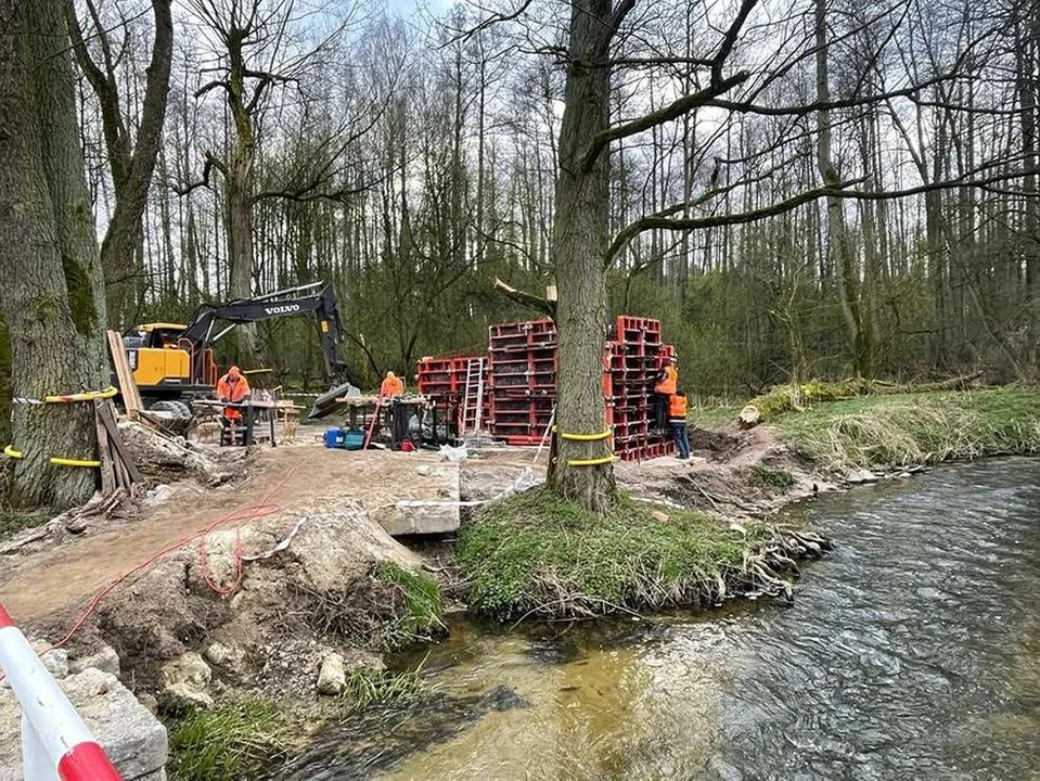 Budowa ścieżki rowerowej do młyna nad Lutynią