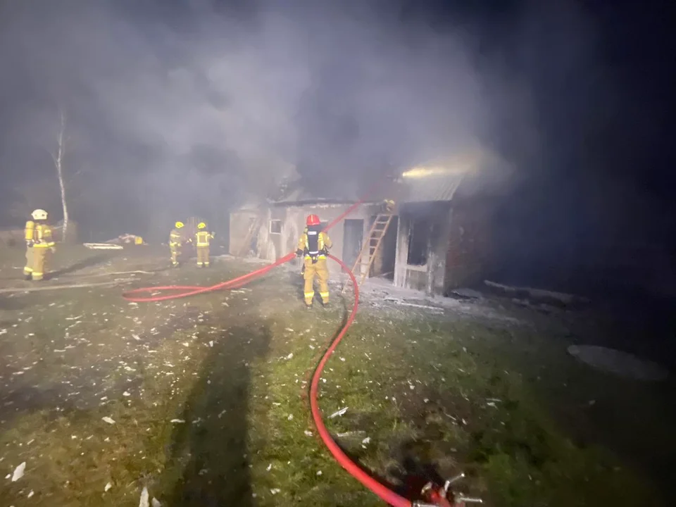 Pożar budynku gospodarczego w miejscowości Piła w gminie Chocz