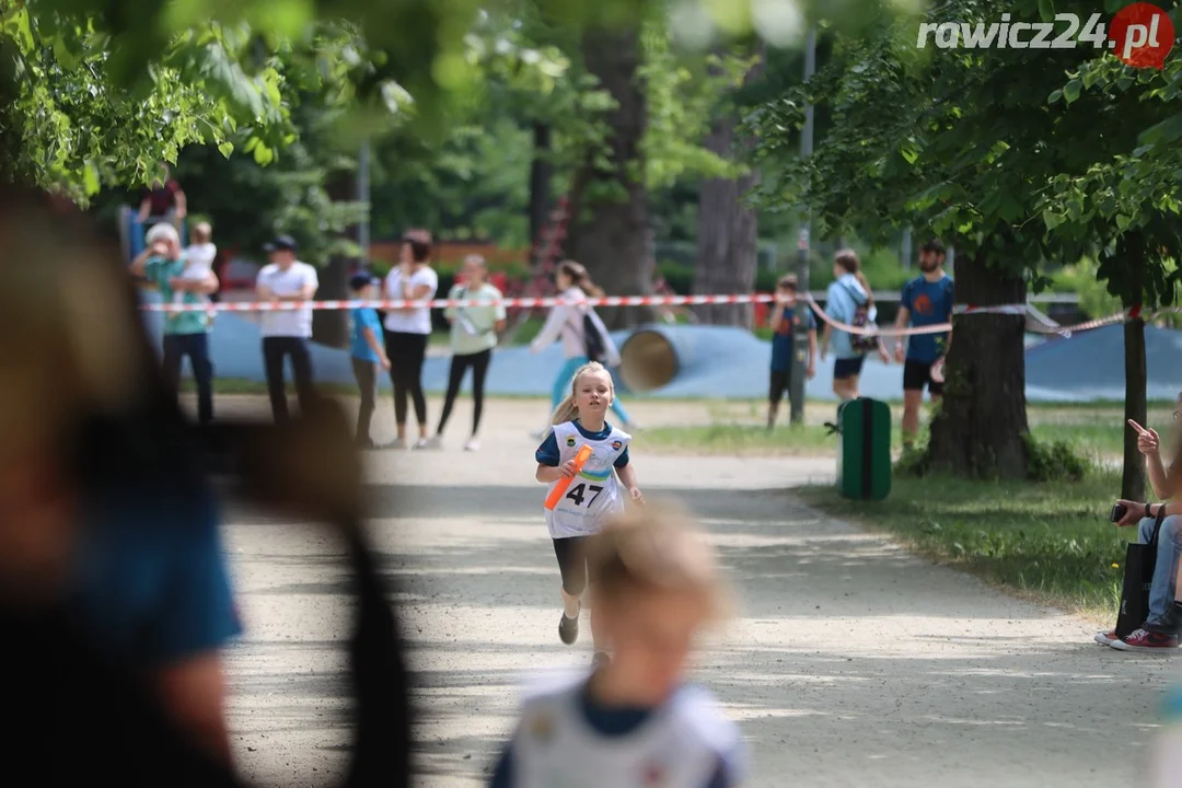 Sztafety szkolne w ramach 24h Rawickiego Festiwalu Sportu