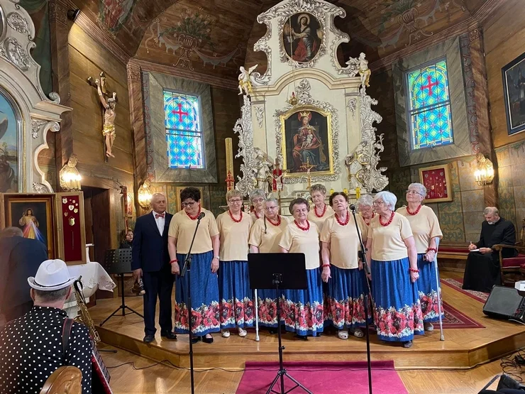 Koncert pieśni maryjnych w Sośnicy