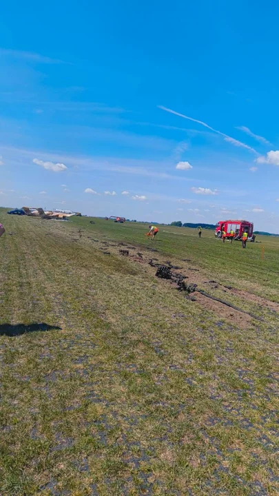 Samolot lądował bez wysuniętego podwozia. Incydent przed wielkim pokazem lotniczym, który zacznie się już dzisiaj