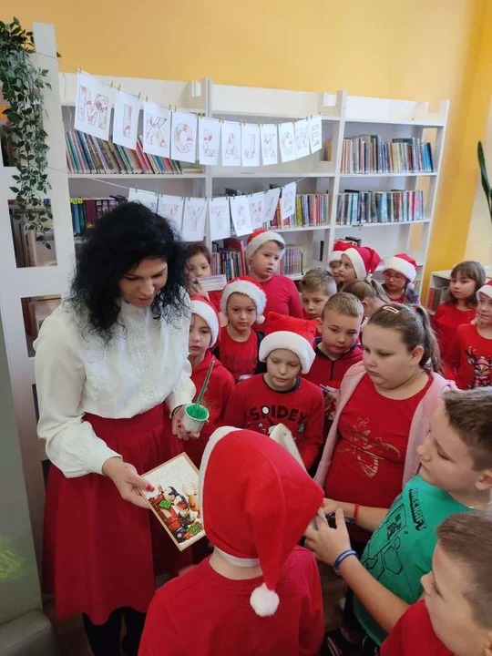 „Mikołajkowe Czytanie” w Bibliotece Publicznej Miasta i Gminy Jarocin