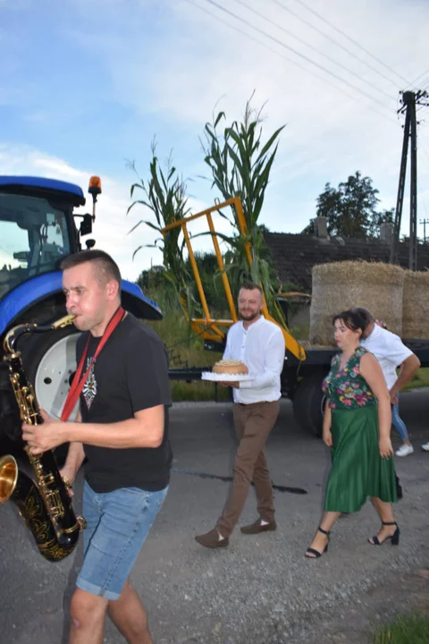 Dożynki w Kromolicach (gm. Pogorzela) na wypasie