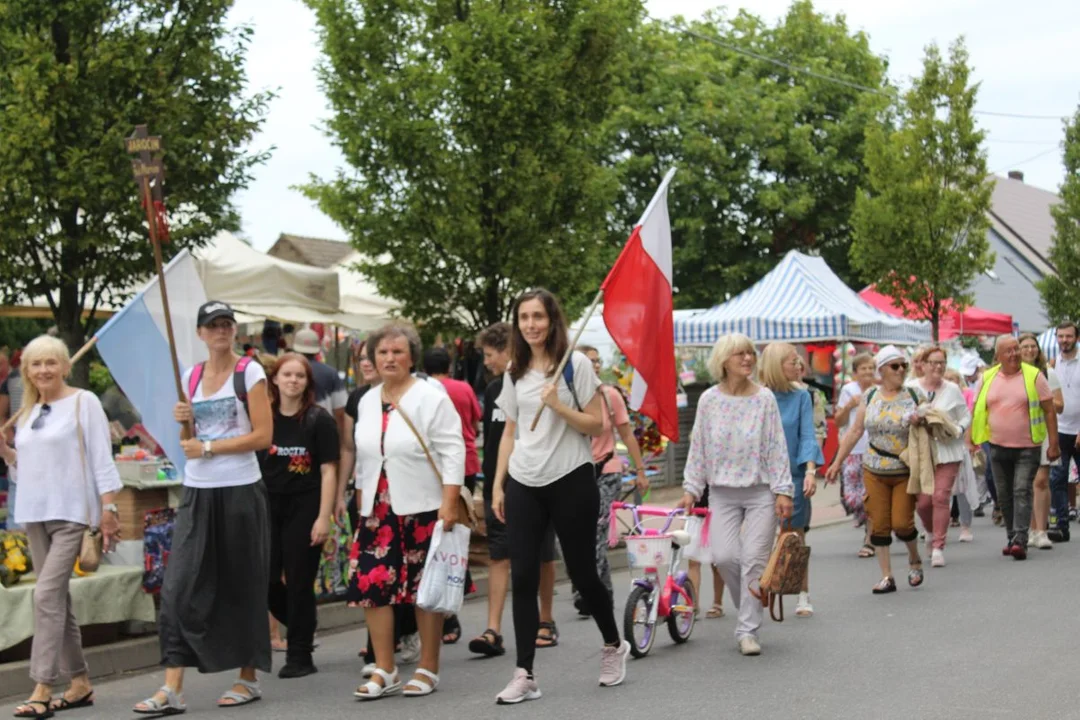 Odpust Matki Bożej Pocieszenia w Golinie z grupami pielgrzymów [2023]