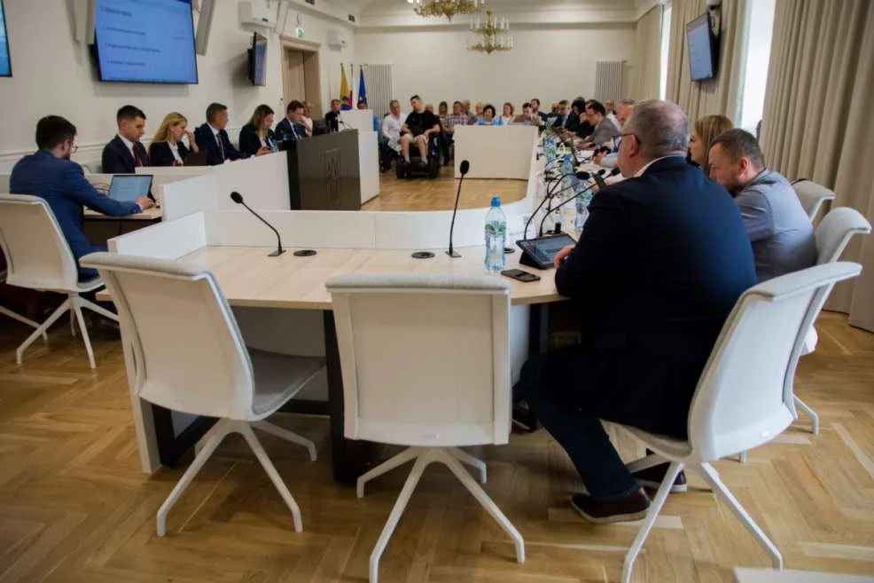 Sesja Rady Miejskiej w Jarocinie (24 maja 2024 r.)