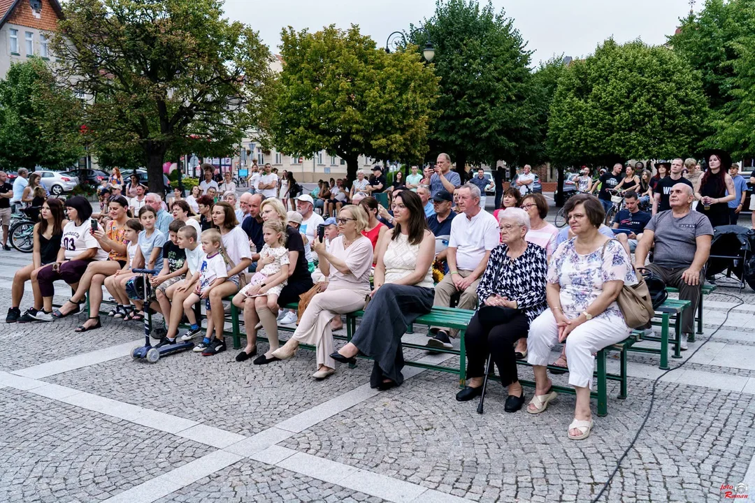 Muzyczna Strefa na Rynku w Pleszewie