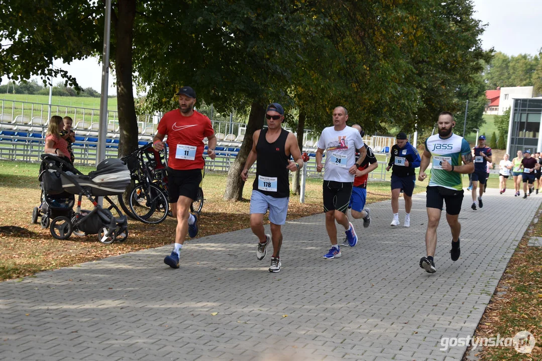 Ponad 100 zawodników na starcie. II Rodzinny Festiwal Biegowy w Gostyniu