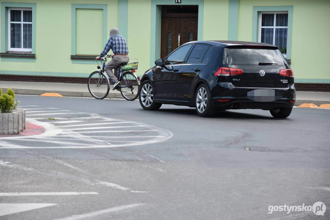 Plac Karola Marcinkowskiego w Gostyniu niebezpieczny dla rowerzystów