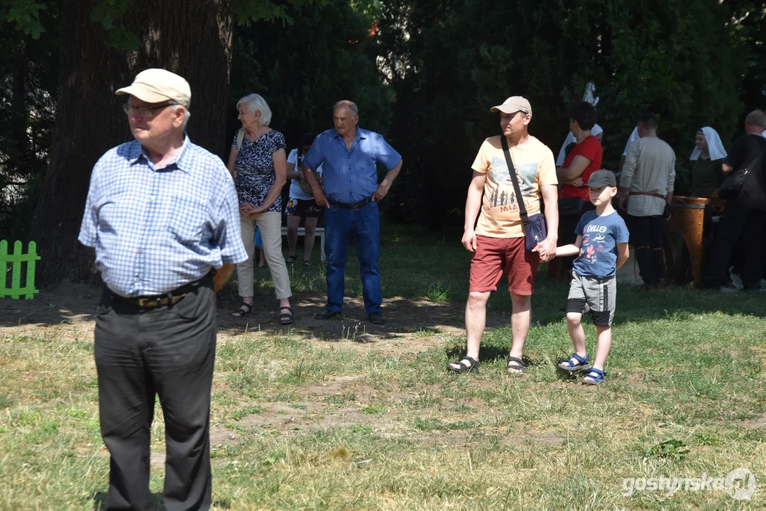 Dzień z Małgorzatą - Jarmark Średniowieczny w gostyńskiej farze