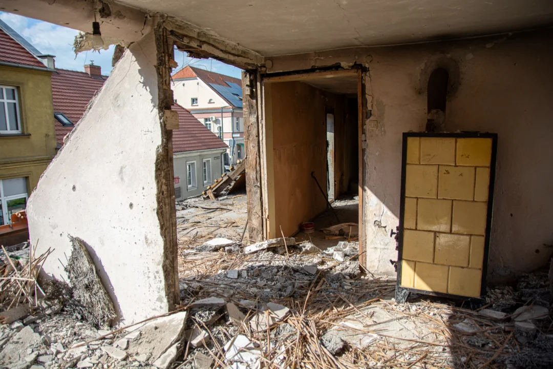 Rozbiórka domu przy ul. Kilińskiego w Jarocinie