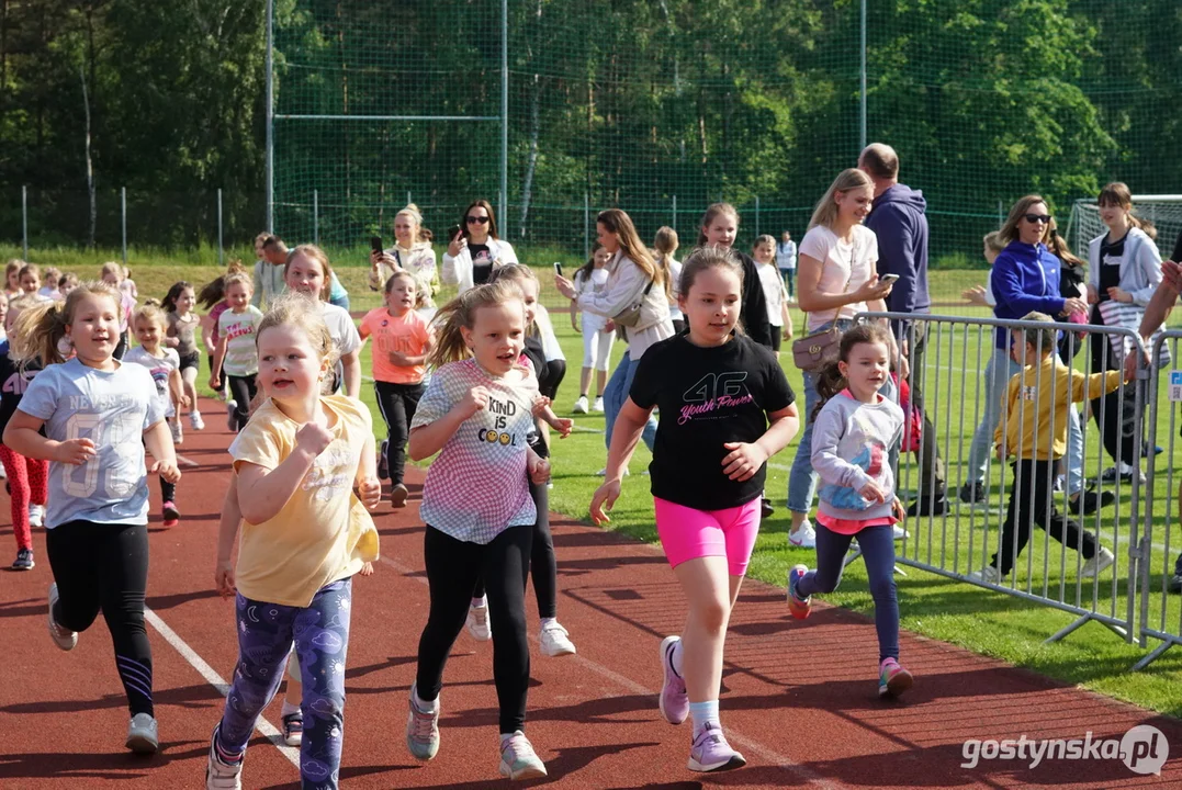 Przed 38. Biegiem im. Bojanowskiego biegały przedszkolaki i uczniowie