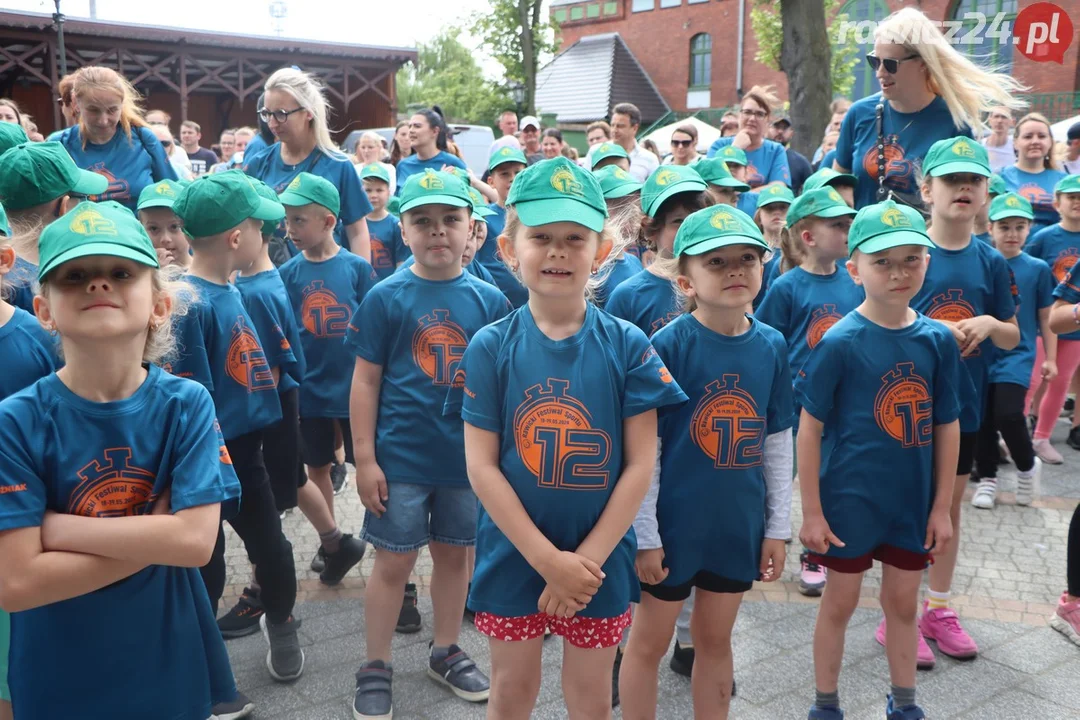 Rawicki Festiwal Sportu 2024. Nordic Walking i Bieg przedszkolaków