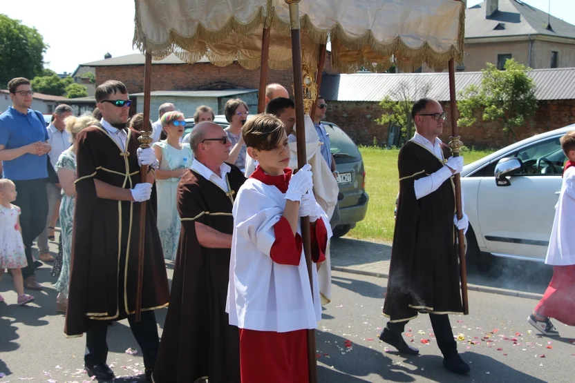 Procesja Bożego Ciała w parafii Św. Floriana