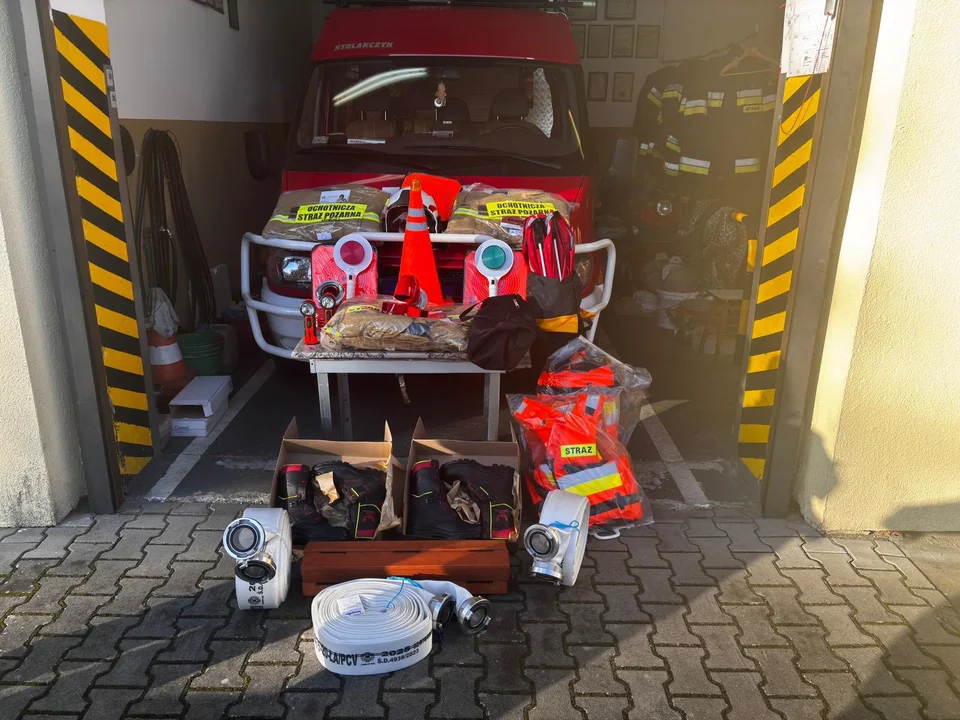 Nowy sprzęt dla strażaków z miasta i gminy Pleszew - Zdjęcie główne