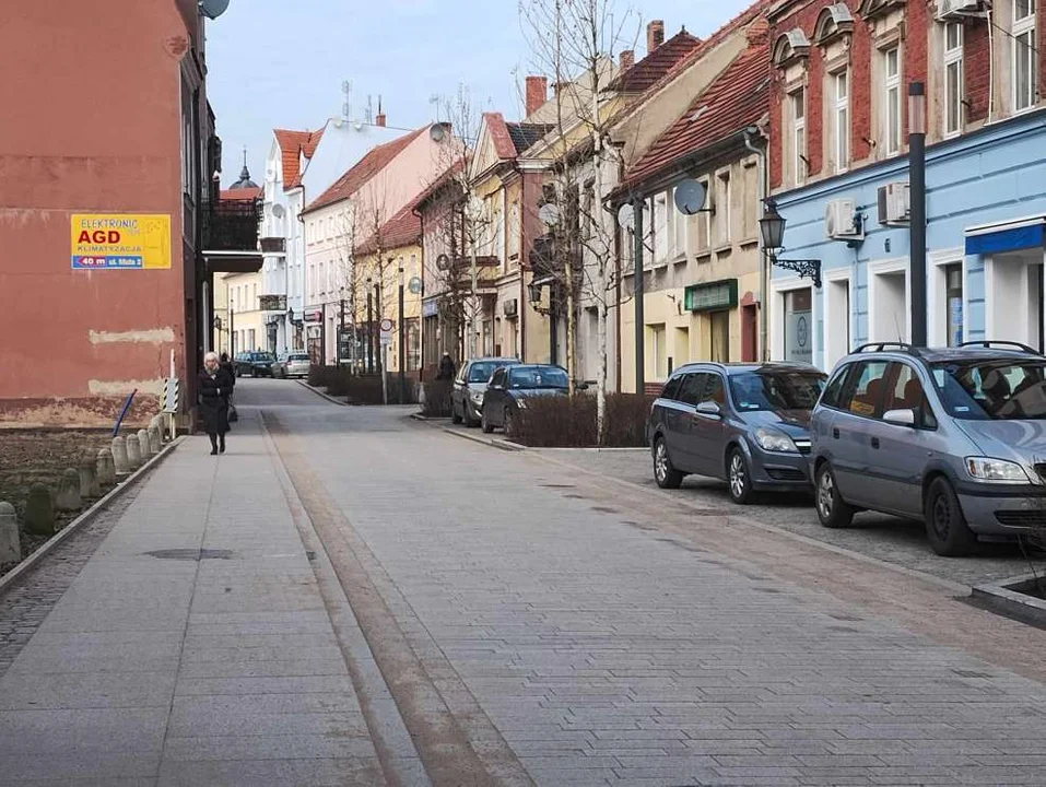 Zamknięte lokale w centrum Jarocina