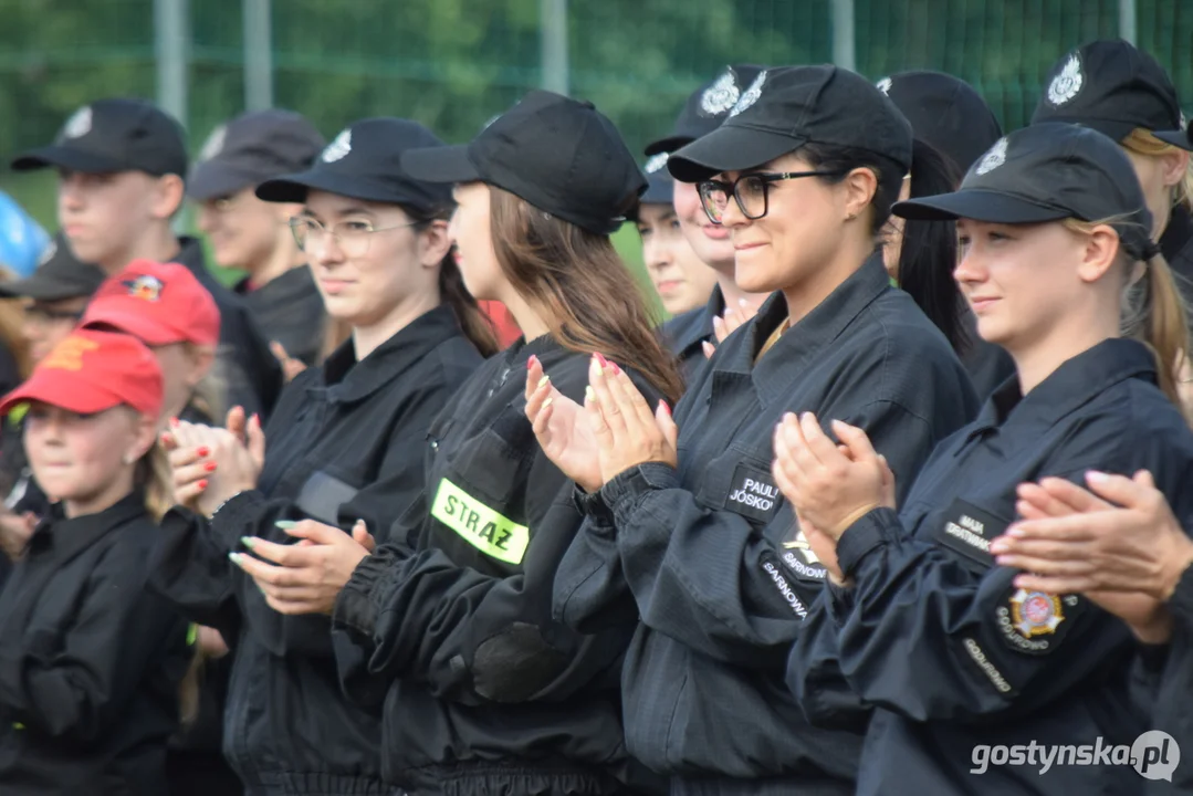 Gminne zawody sportowo-pożarnicze w Piaskach 2024