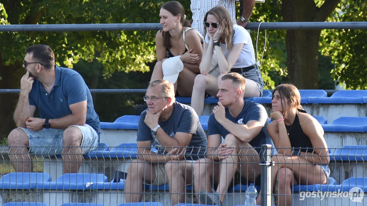 Kania Gostyń - Huragan Pobiedziska 3 : 3