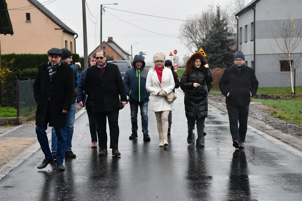 Bożacin. Wybudowali ulicę Sadową [ZDJĘCIA] - Zdjęcie główne