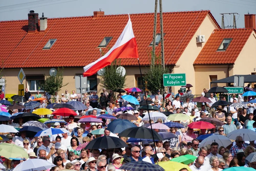 Smolice. Koronacja wizerunku Matki Bożej Uzdrowienia Chorych