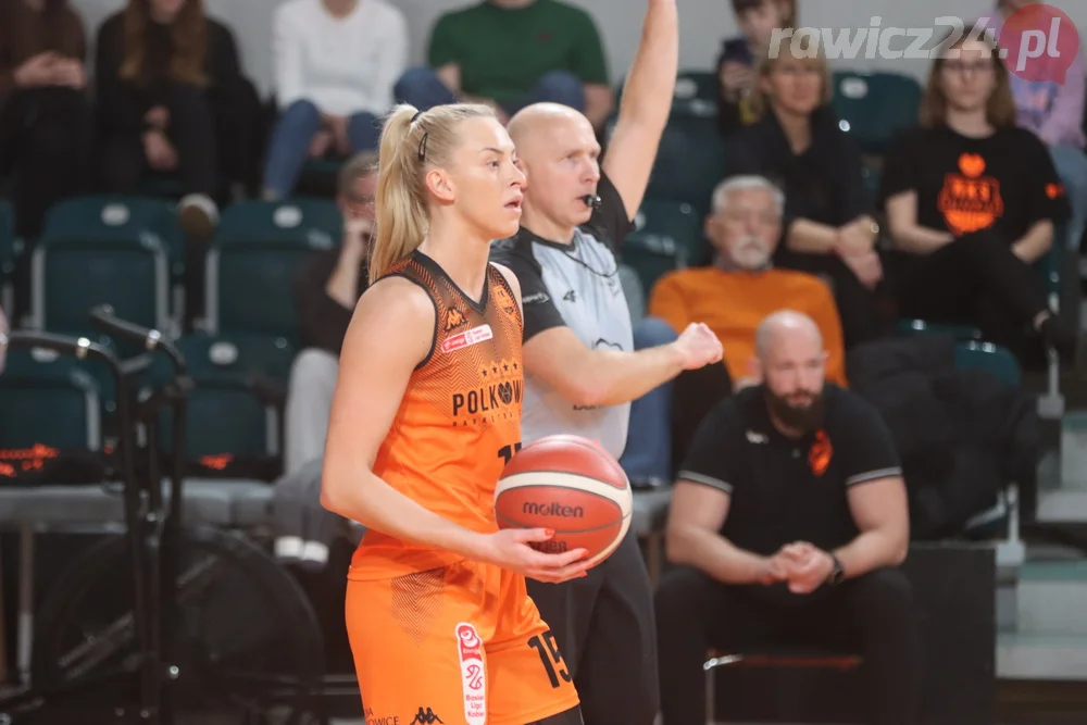 BC Polkowice - VBW Arka Gdynia 86:78. Pięć punktów Klaudii Gertchen