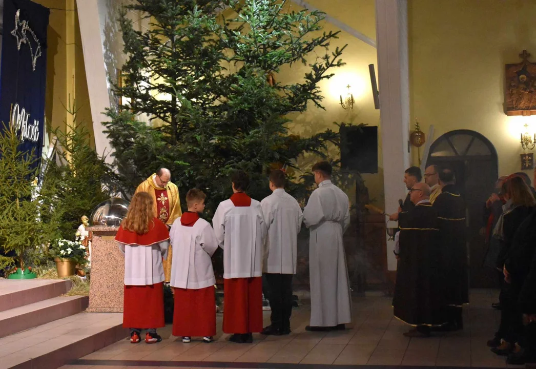 Pasterka w Kościele Matki Boskiej Częstochowskiej w Pleszewie