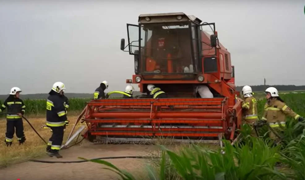 Pożar kombajnu w Goli w gminie Jaraczewo