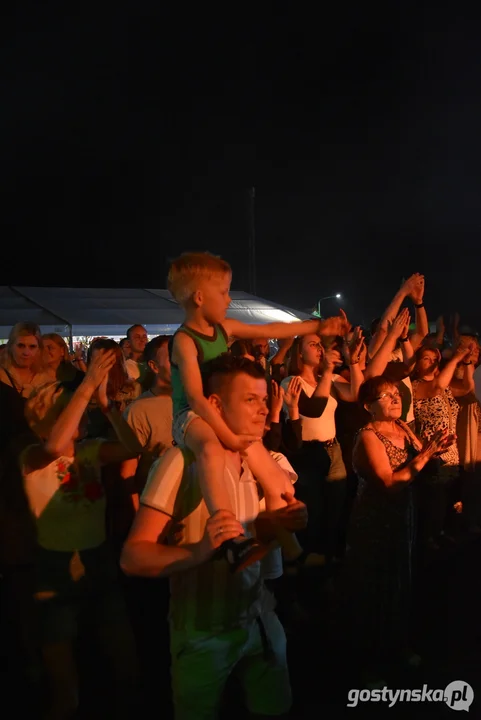 XI Festiwal Tradycji i Folkloru w Domachowie - koncert kapeli "Zbóje"