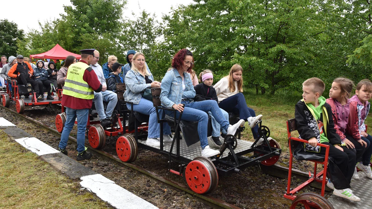 Dzień Dziecka z drezynami w Borku Wielkopolskim