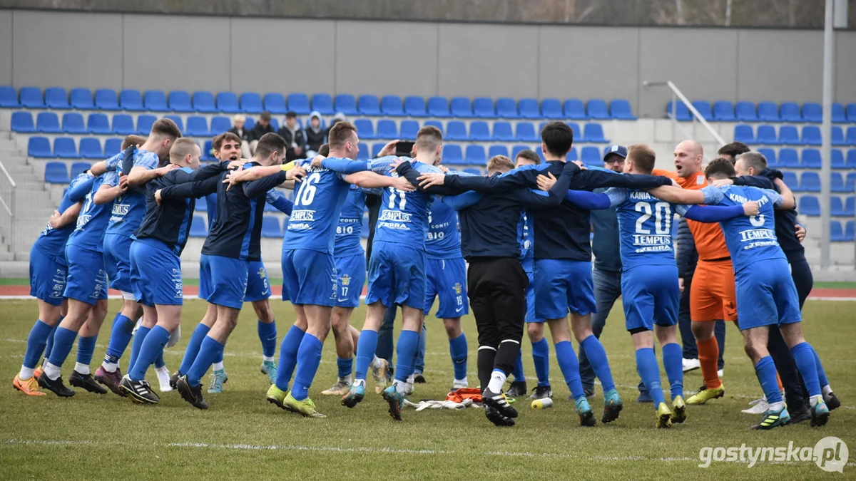 Warta Śrem - Kania Gostyń 0 : 2