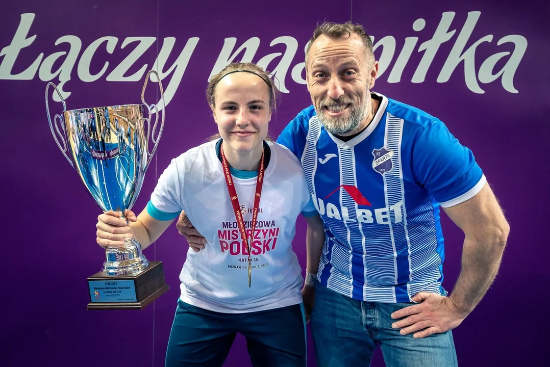 Młodzieżowe Mistrzostwa Polski w futsalu U-15 w Poznaniu. Zwycięstwo Sparty Miejska Górka