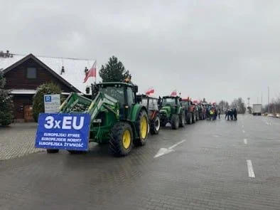 Rolnicy zablokowali polskie drogi. Porozumienia brak - Zdjęcie główne