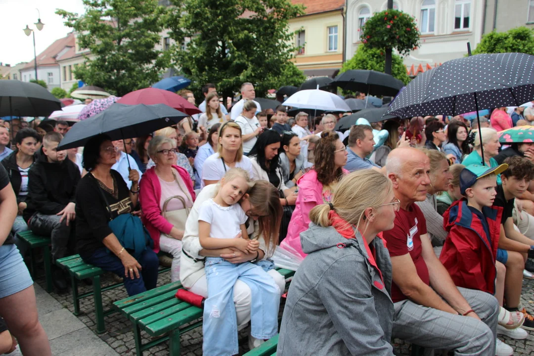 Koncert  Scholi Lenartowickiej i zespołu Sound of Heaven w Pleszewie