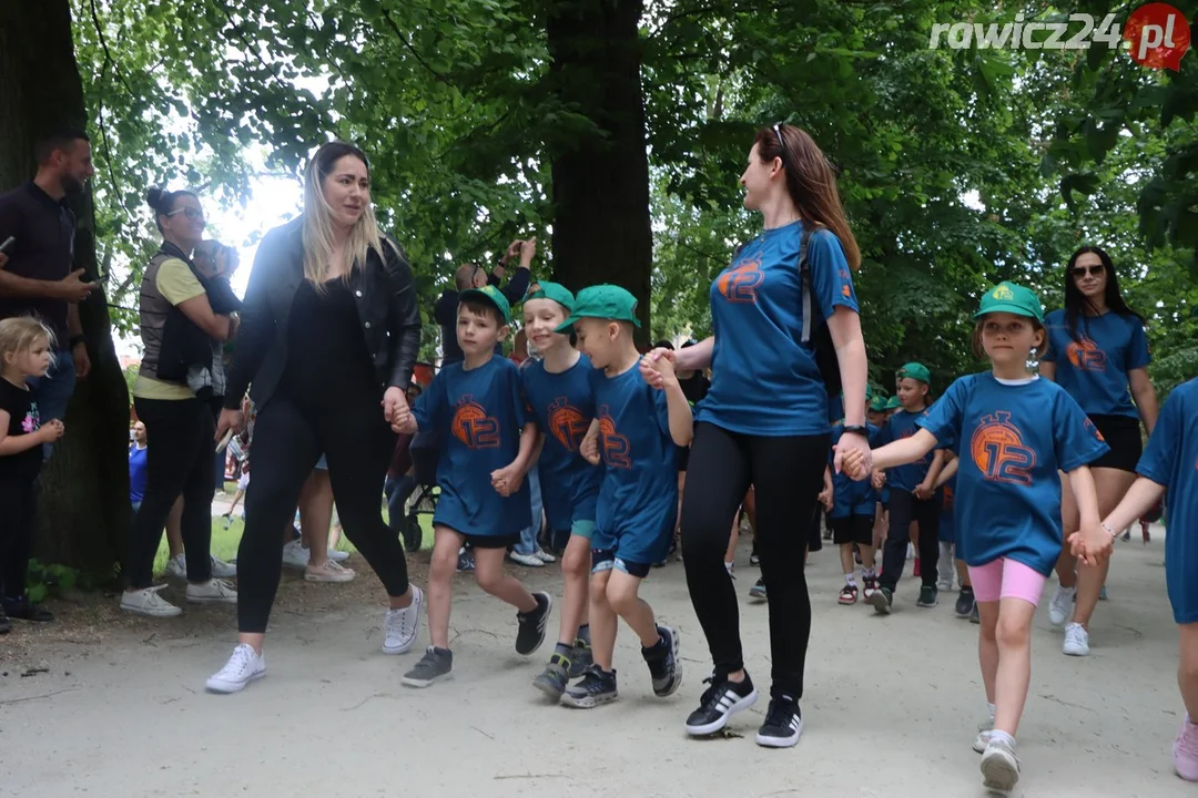 Rawicki Festiwal Sportu 2024. Nordic Walking i Bieg przedszkolaków