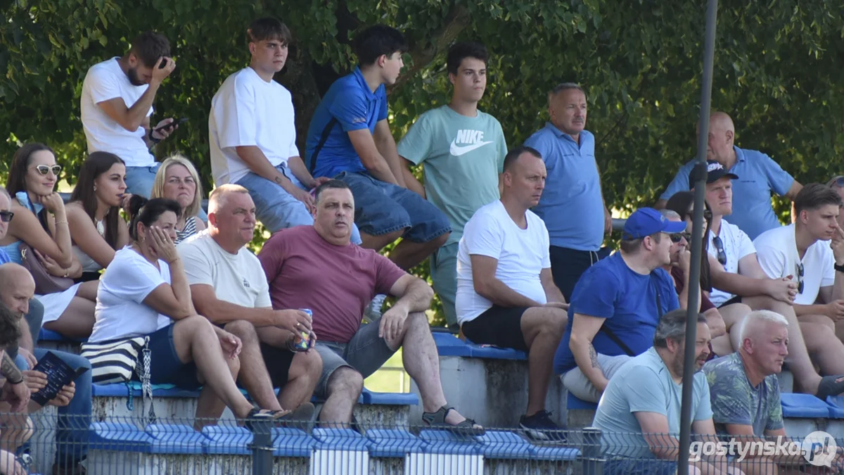 Kania Gostyń - Huragan Pobiedziska 3 : 3