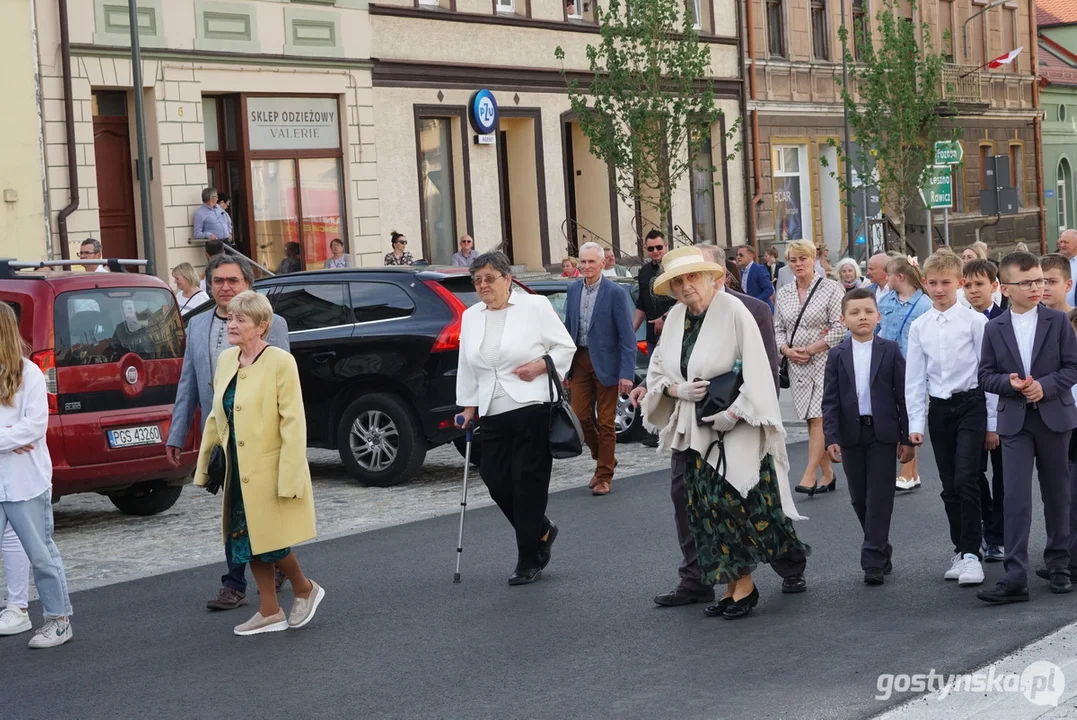 Poświęcenie figury Św. Jana Nepomucena w Krobi