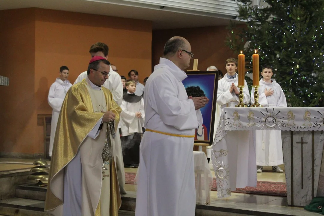 Franciszkanie w Jarocinie rozpoczęli świętowanie 90-lecia z biskupem kaliskim