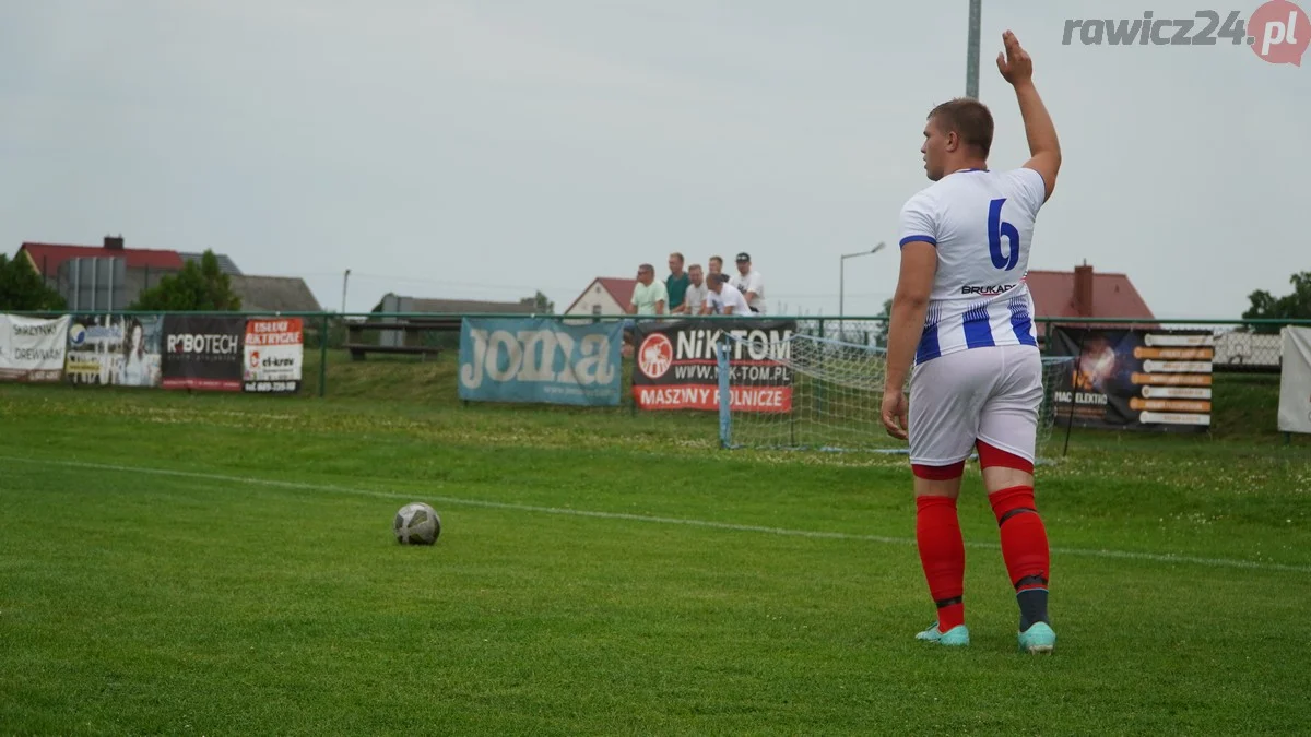 LZS Chojno-Sarnowa - Juna-Trans Stare Oborzyska 2:6