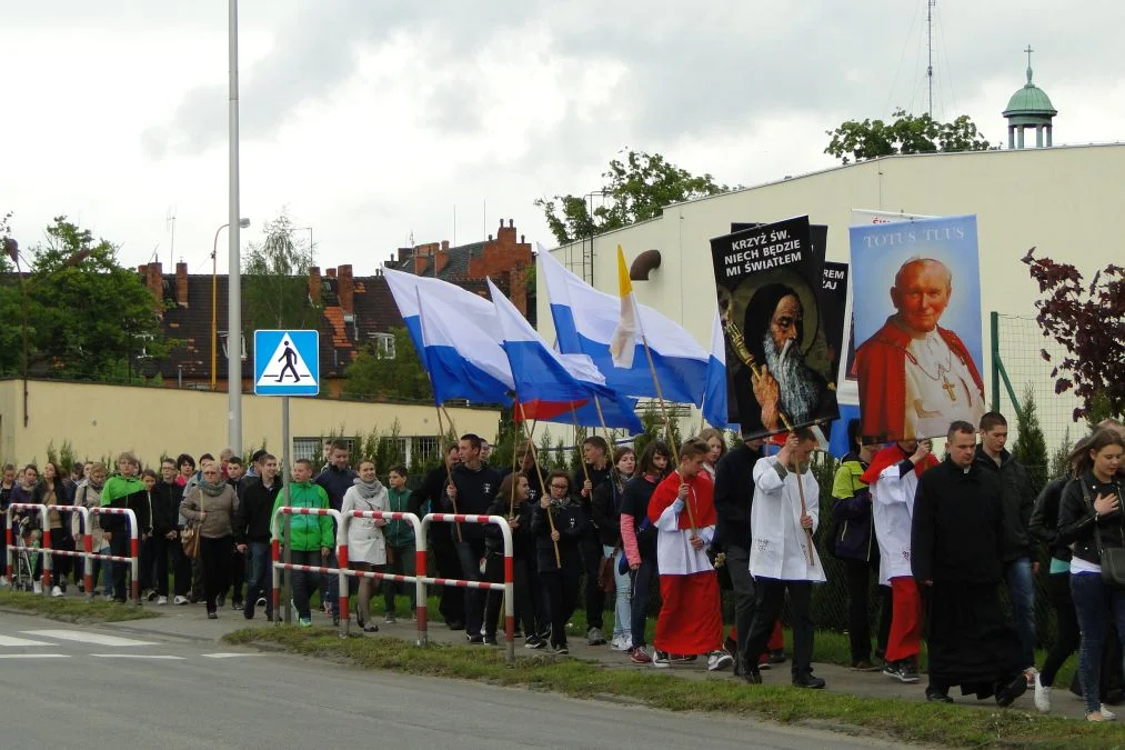 Symbole Światowych Dni Młodzieży w Jarocinie (2014)