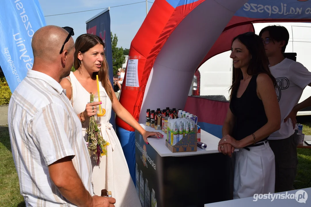 Festyn w ogrodach klasztornych podczas dożynek powiatowych na Świętej Górze 2025