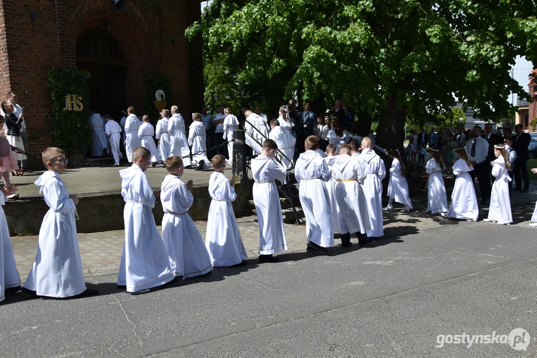 I Komunia Święta w parafii Narodzenia Najświętszej Maryi Panny w Poniecu