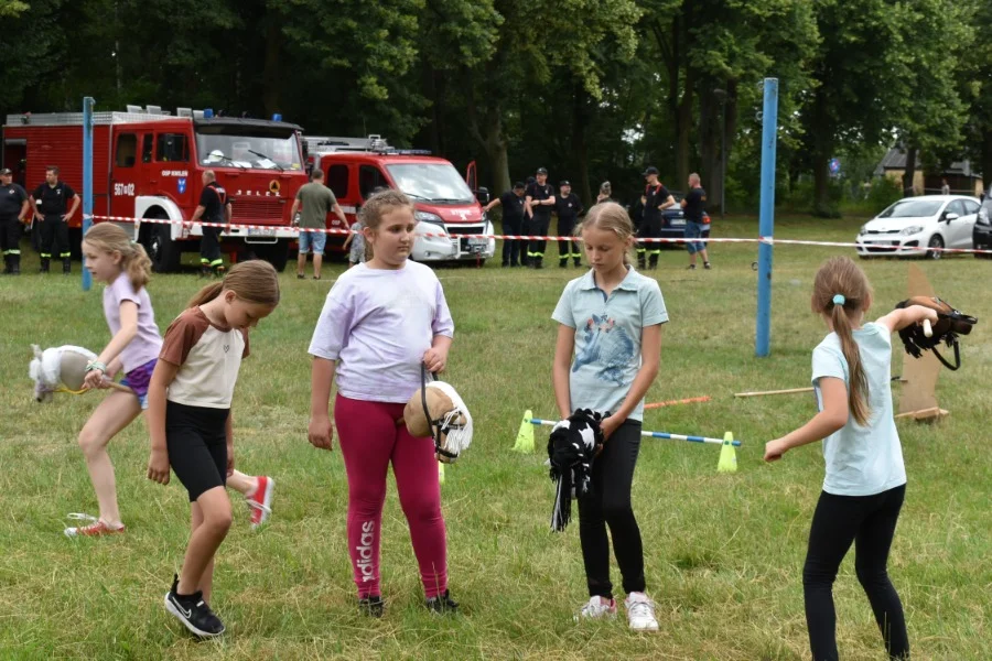 Festyn w szkole w Kwileniu