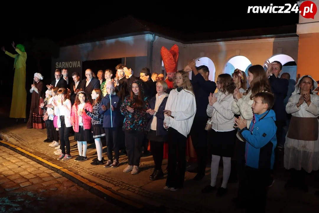 Koncert Gosi Andrzejewicz i spektakl w Sarnowie