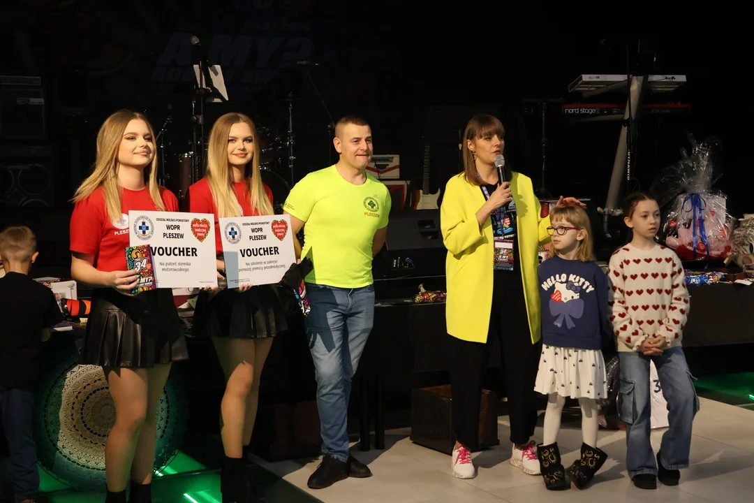 Finał WOŚP w Pleszewie. Rekordowe licytacje, pokazy, turnieje i kwesta [ZDJĘCIA] - Zdjęcie główne