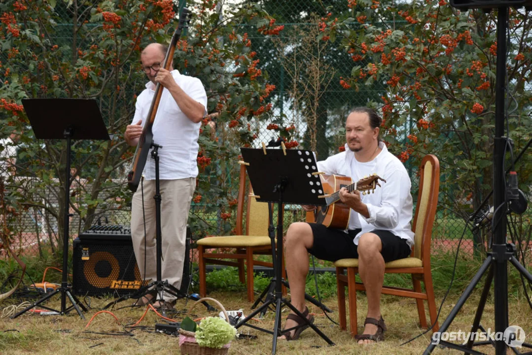 W harmonii z przyrodą - koncert w sadzie w Borku Wlkp.