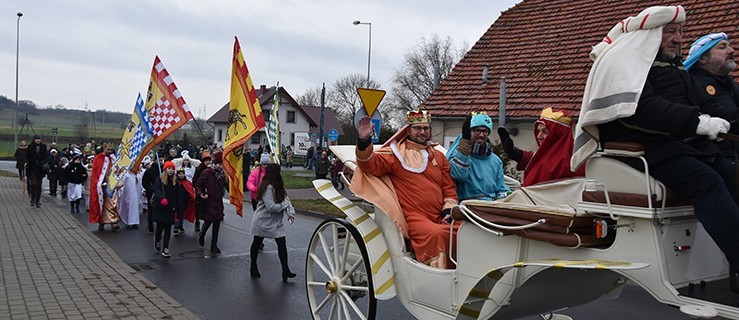 Cuda, cuda w orszaku monarchowie ogłaszali - Zdjęcie główne