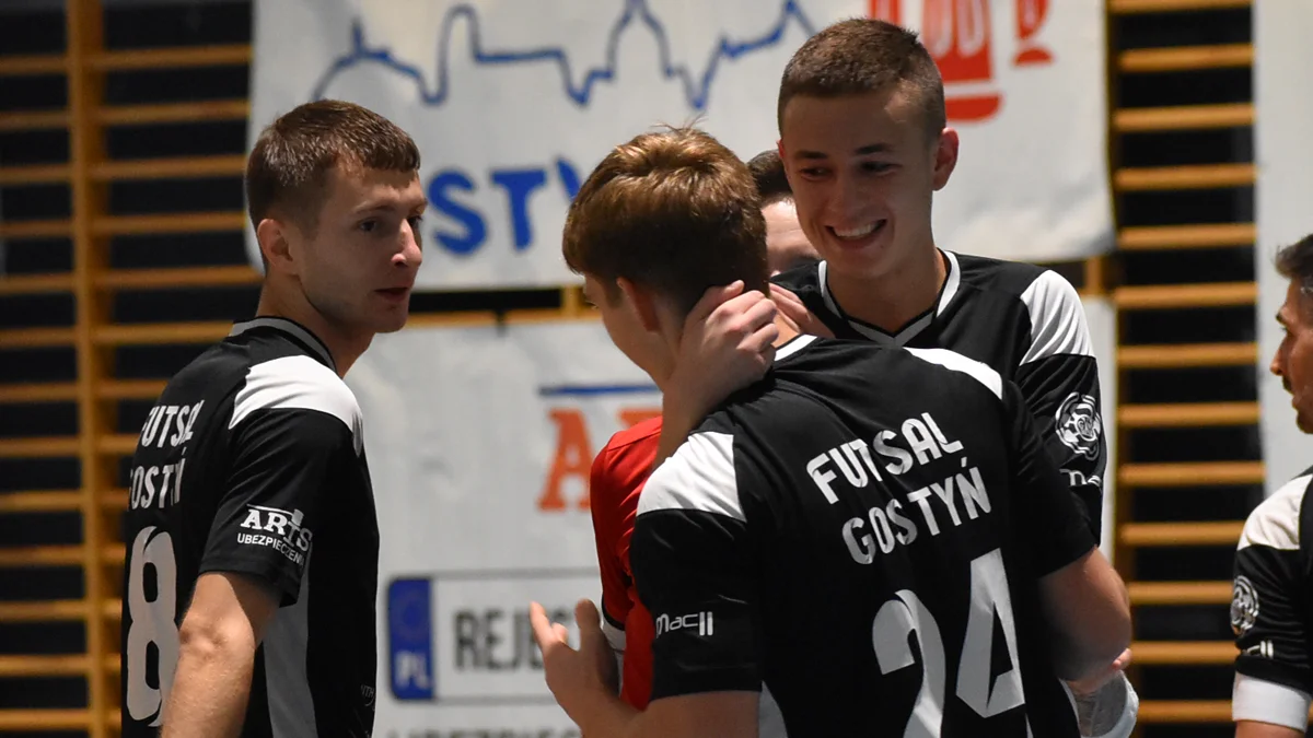 Trzy szybkie ciosy i Futsal Gostyń wygrał - Zdjęcie główne